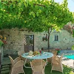 In Mit Terrasse- Garten Und Grill By Interhome Apartment Cortona