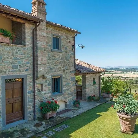 In Mit Terrasse- Garten Und Grill By Interhome