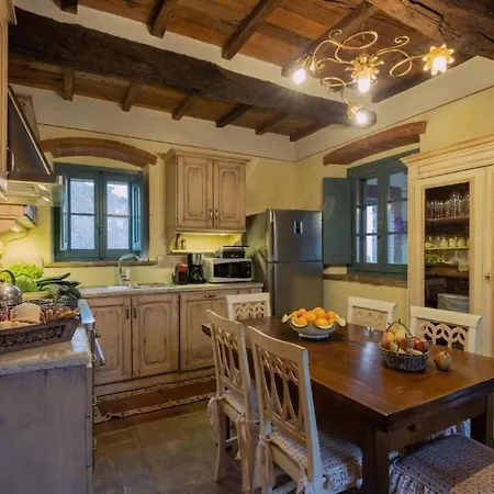 In Mit Terrasse- Garten Und Grill By Interhome *