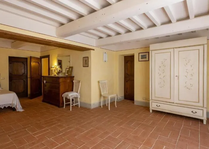 In Mit Terrasse- Garten Und Grill By Interhome Cortona